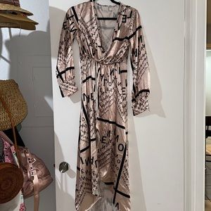 Maxi printed letters dress